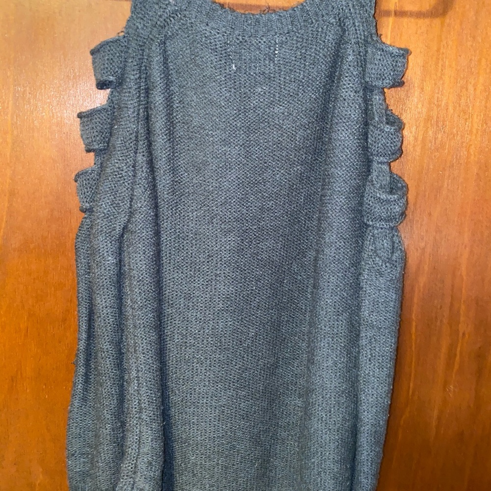 Knitted Grey Sweatshirt
